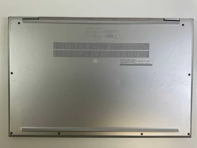 Asus c436f 14”, core(tm) i7 10th gen, 16 gb ram, 256 gb ssd touchscreen chromebook - afbeelding 6 van  7