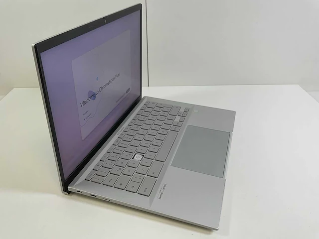 Asus cb5403cm 14”, core(tm) i5-155u, 32 gb ram, 512 gb ssd chromebook - afbeelding 2 van  7