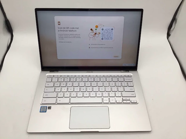 Asus chromebook flip 360 c343t touch laptop - afbeelding 7 van  10