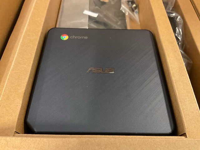 Asus chromebox mini pc - afbeelding 1 van  6