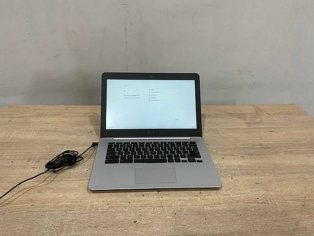 Asus laptop - afbeelding 3 van  7