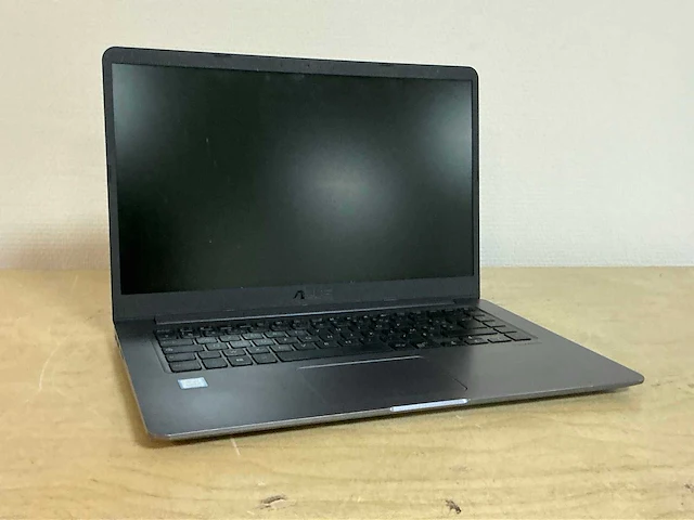 Asus r520u laptop - afbeelding 1 van  4