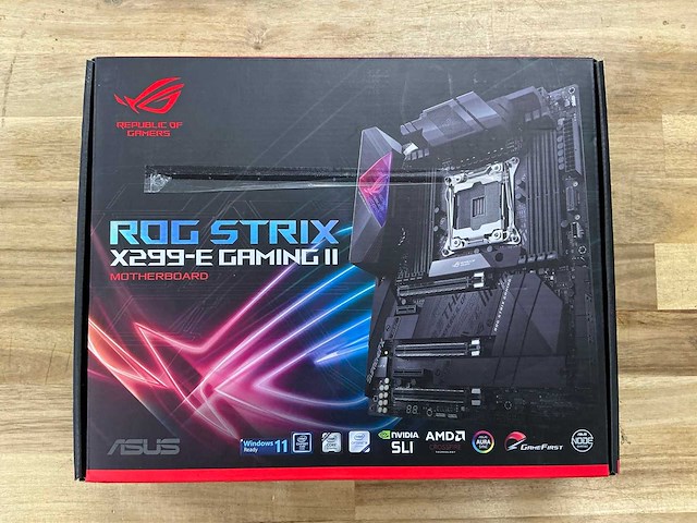 Asus rog strix x299-e gaming ii motherboard - afbeelding 1 van  2