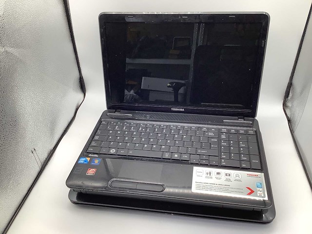 Asus, toshiba, hp x501a, satellite l650, pavilion g7 laptop (3x) - afbeelding 4 van  5