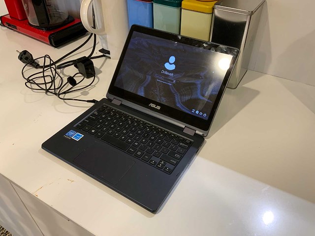 Asus tp202n laptop - afbeelding 4 van  5
