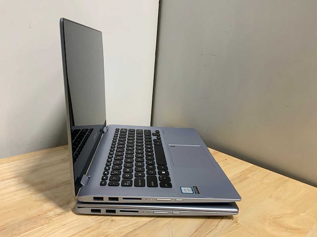 Asus tp412fa (i7) laptop (2x) - afbeelding 2 van  5