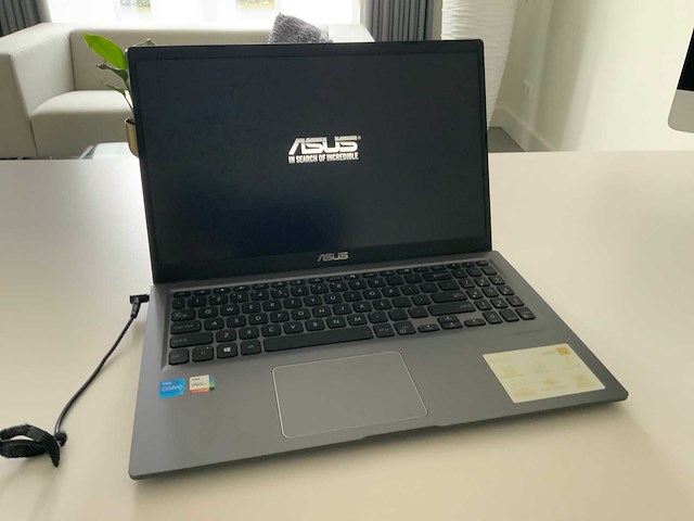Asus x515 laptop - afbeelding 1 van  5