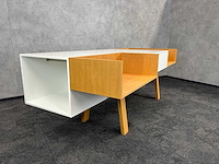 Asymmetrisch receptiemeubel - afbeelding 15 van  21