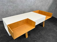 Asymmetrisch receptiemeubel - afbeelding 21 van  21