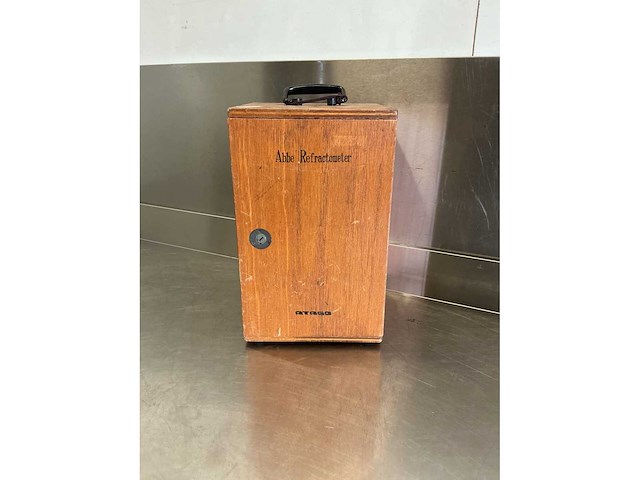 Atago refractometer - afbeelding 2 van  12