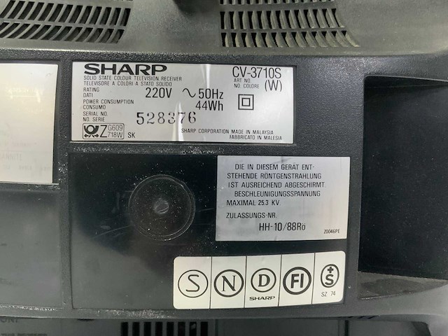 Atari en sharp sm124 en 1040st monitor en toetsenbord - afbeelding 14 van  18