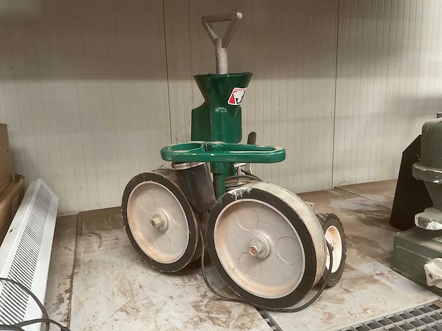 Atec casey pitching machine - afbeelding 3 van  7