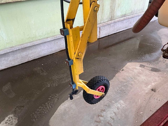 Ath is 61 veldspuit - afbeelding 9 van  9