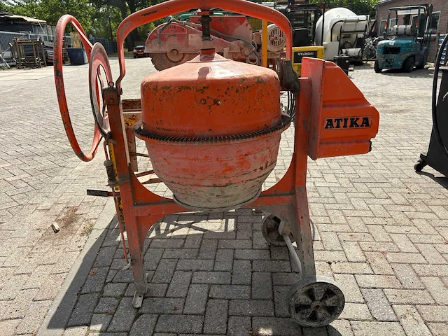 Atika - profi 145 s - betonmolen - afbeelding 2 van  6