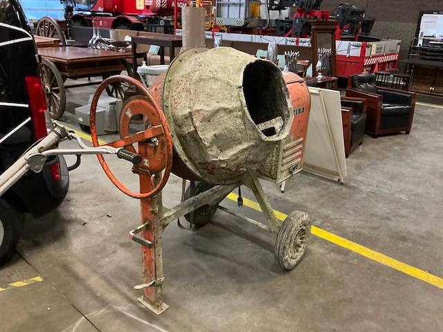 Atika ultra betonmolen - afbeelding 3 van  5