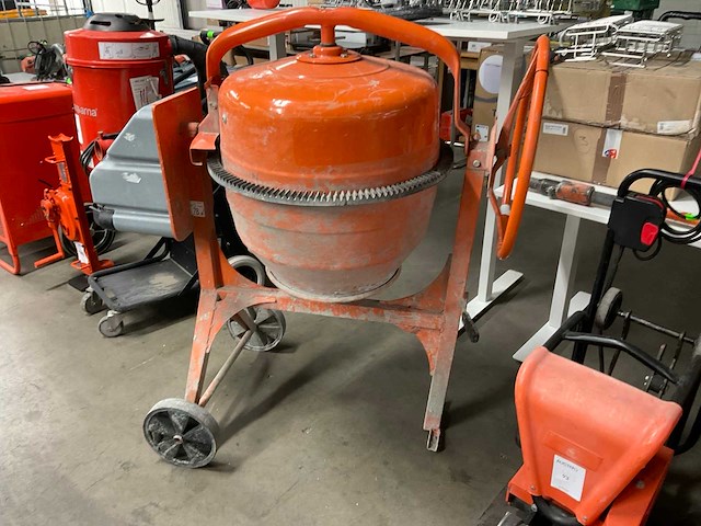 Atiks profi 146 betonmixer - afbeelding 2 van  6