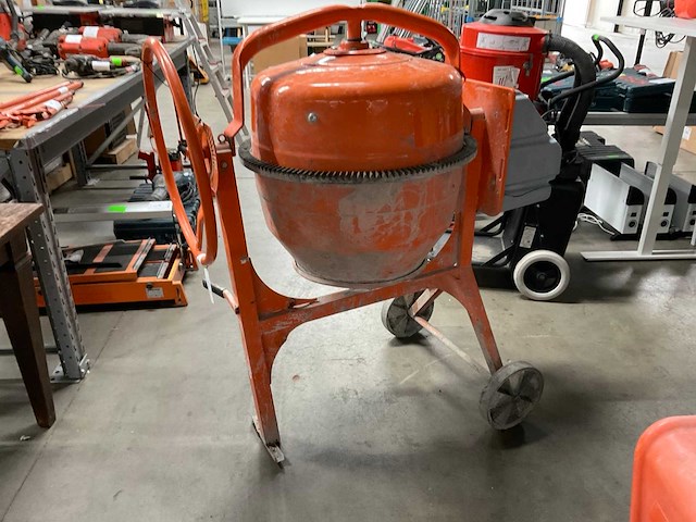 Atiks profi 146 betonmixer - afbeelding 3 van  6