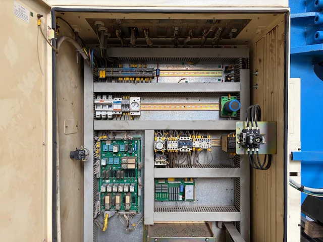 Atlantic - hpe 36300, 300t - cnc press brake - 2000 - afbeelding 10 van  18