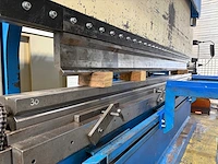Atlantic - hpe 36300, 300t - cnc press brake - 2000 - afbeelding 16 van  18