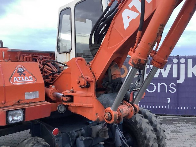 Atlas - 1104 - banden graafmachine - afbeelding 22 van  23