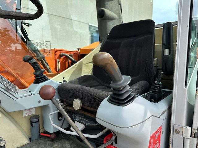 Atlas - 2005 - terex - banden graafmachine - afbeelding 28 van  46