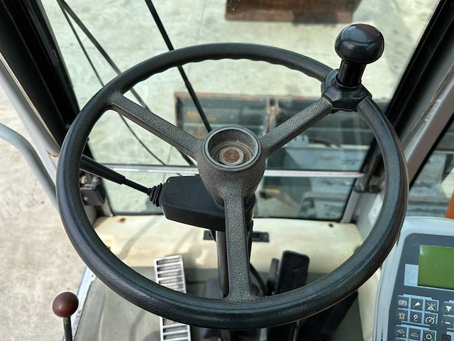 Atlas - 2005 - terex - banden graafmachine - afbeelding 37 van  46