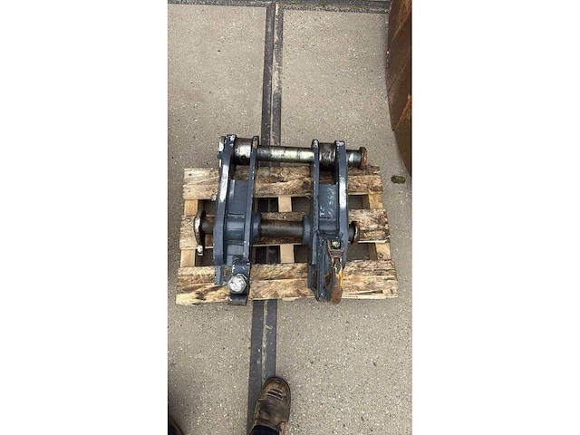 Atlas - e32 - knijperbak met t620 snelwissel - afbeelding 7 van  7