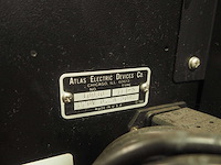 Atlas - ift-5 - rubbing image fastness tester - afbeelding 4 van  4