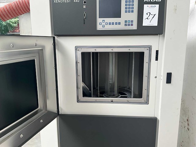 Atlas - xenotest 440 - various laboratory equipment - 2014 - afbeelding 4 van  4