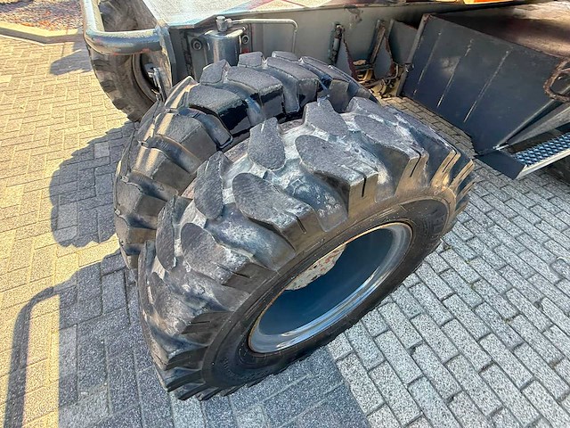 Atlas 1304 banden graafmachine - afbeelding 7 van  23