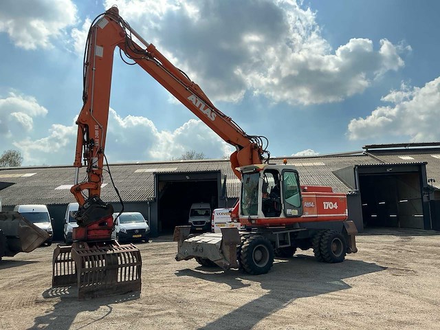 Atlas 1704 banden graafmachine - afbeelding 1 van  39