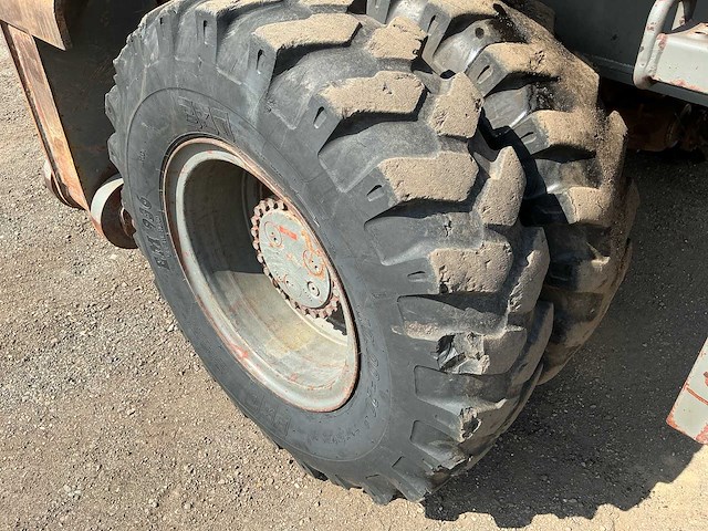 Atlas 1704 banden graafmachine - afbeelding 13 van  39