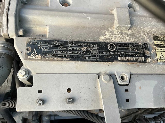 Atlas banden graafmachine - afbeelding 15 van  48