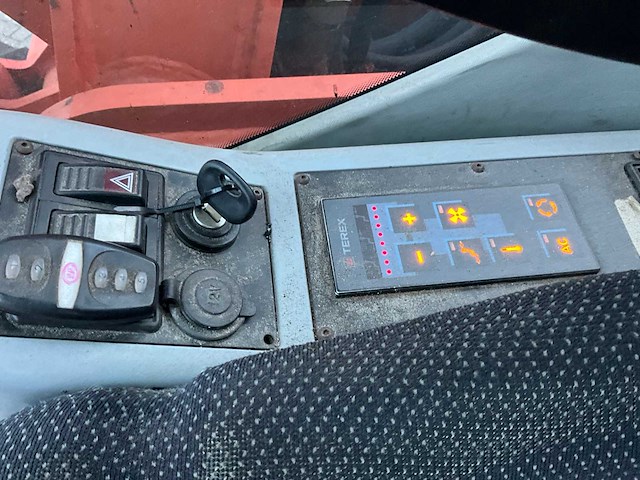 Atlas banden graafmachine - afbeelding 22 van  48