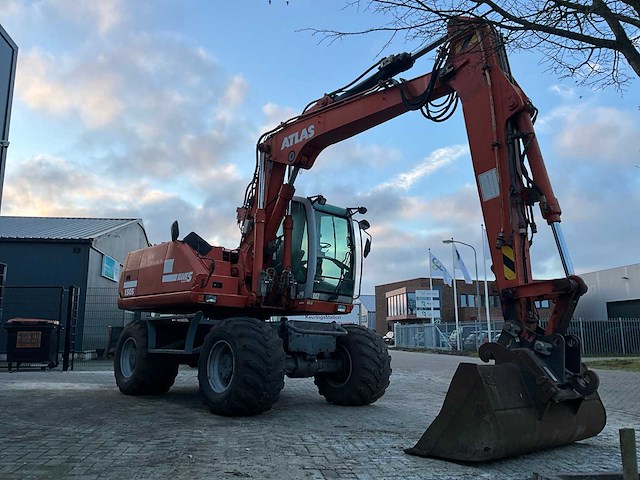 Atlas banden graafmachine - afbeelding 12 van  48