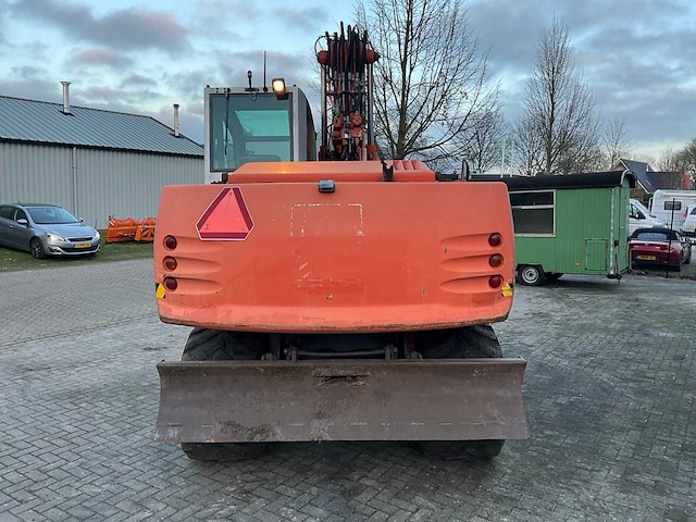 Atlas banden graafmachine - afbeelding 46 van  48