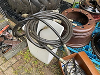 Atlas bandenkraan onderdelen en banden - afbeelding 6 van  7