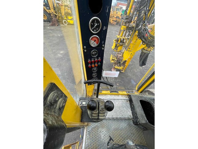 Atlas copco - 1999 - f6-34 rock drill rig - overige grondbewerking - afbeelding 16 van  26