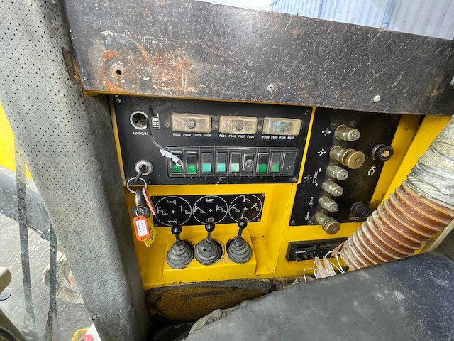 Atlas copco - 1999 - f6-34 rock drill rig - overige grondbewerking - afbeelding 19 van  26