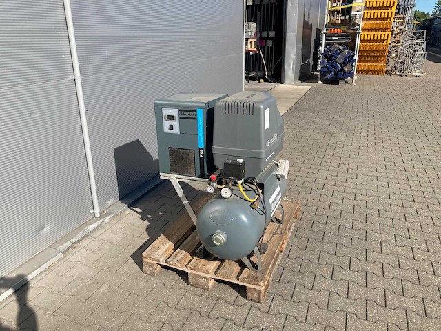 Atlas copco - 2020 - fx1 - luchtcompressor met industriële koeldroger - afbeelding 6 van  8
