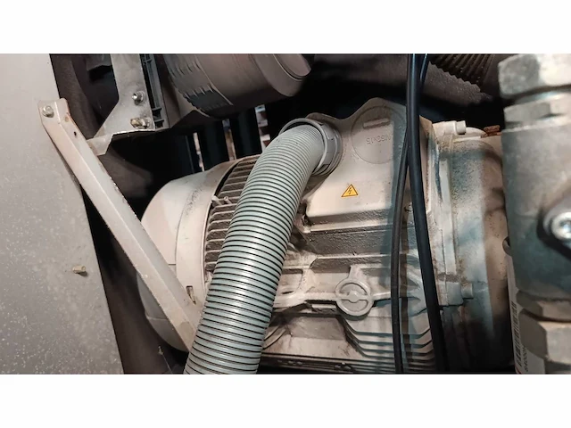 Atlas copco - 2021 - ga45ff - schroefcompressor - afbeelding 12 van  16