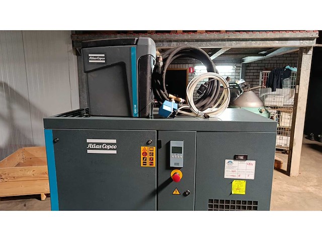 Atlas copco - 2022 - g15ff - schroefcompressor - afbeelding 3 van  10