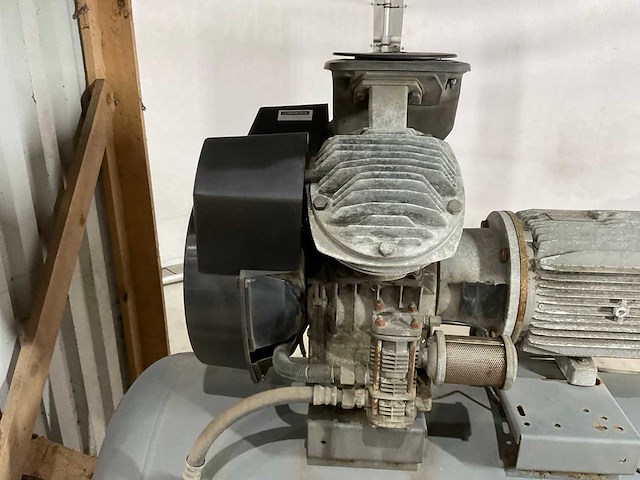 Atlas copco - compressor - afbeelding 10 van  13