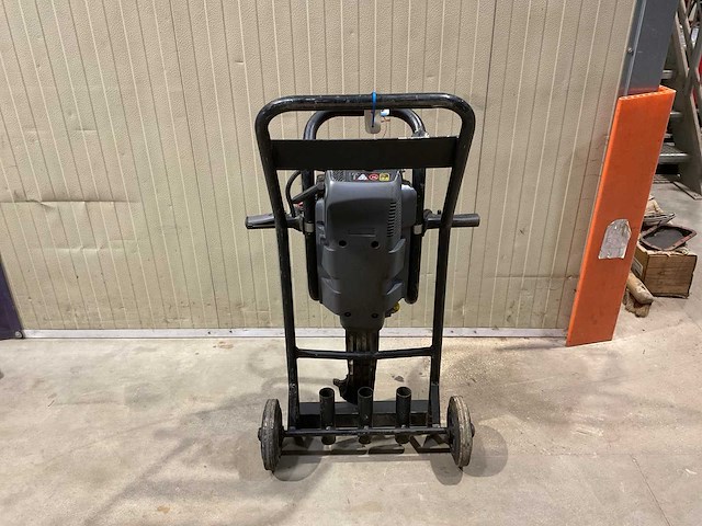 Atlas copco breekhamer benzine met trolley - afbeelding 2 van  4