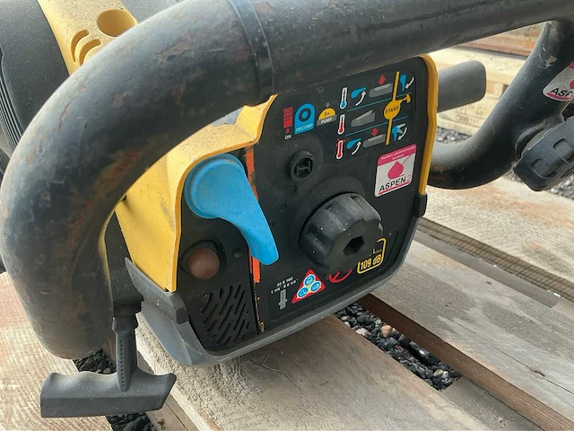 Atlas copco cobra breekhamer ( benzine ) - afbeelding 4 van  5