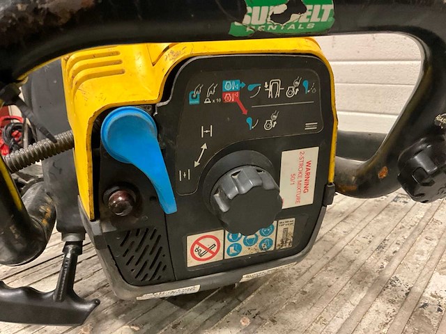 Atlas copco cobra tte benzine breekhamer - afbeelding 4 van  4