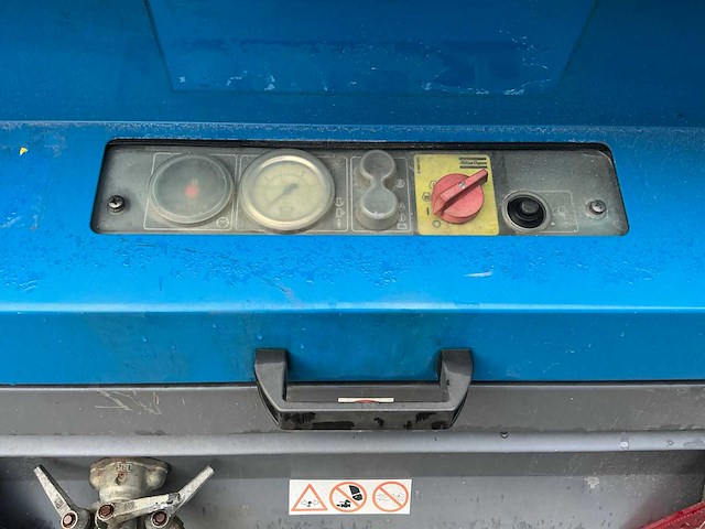 Atlas copco compressor op aanhangwagen - afbeelding 13 van  26
