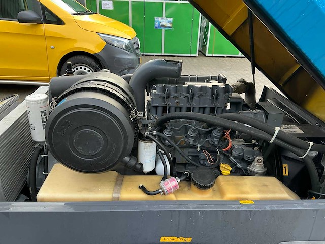Atlas copco compressor op aanhangwagen - afbeelding 18 van  26