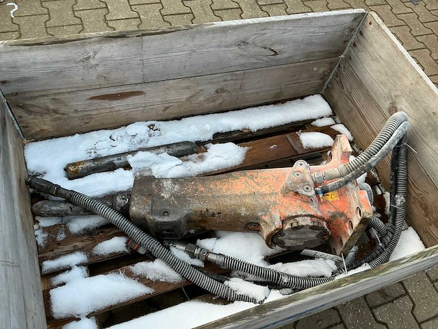 Atlas copco / epiroc sb 152 hydraulische sloophamer - afbeelding 2 van  7