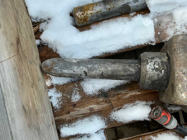 Atlas copco / epiroc sb 152 hydraulische sloophamer - afbeelding 4 van  7